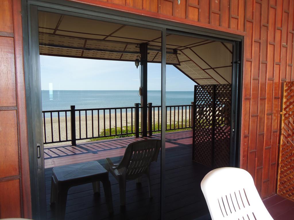 Sea Breeze House, Naiplao Beach Khanom Exteriér fotografie