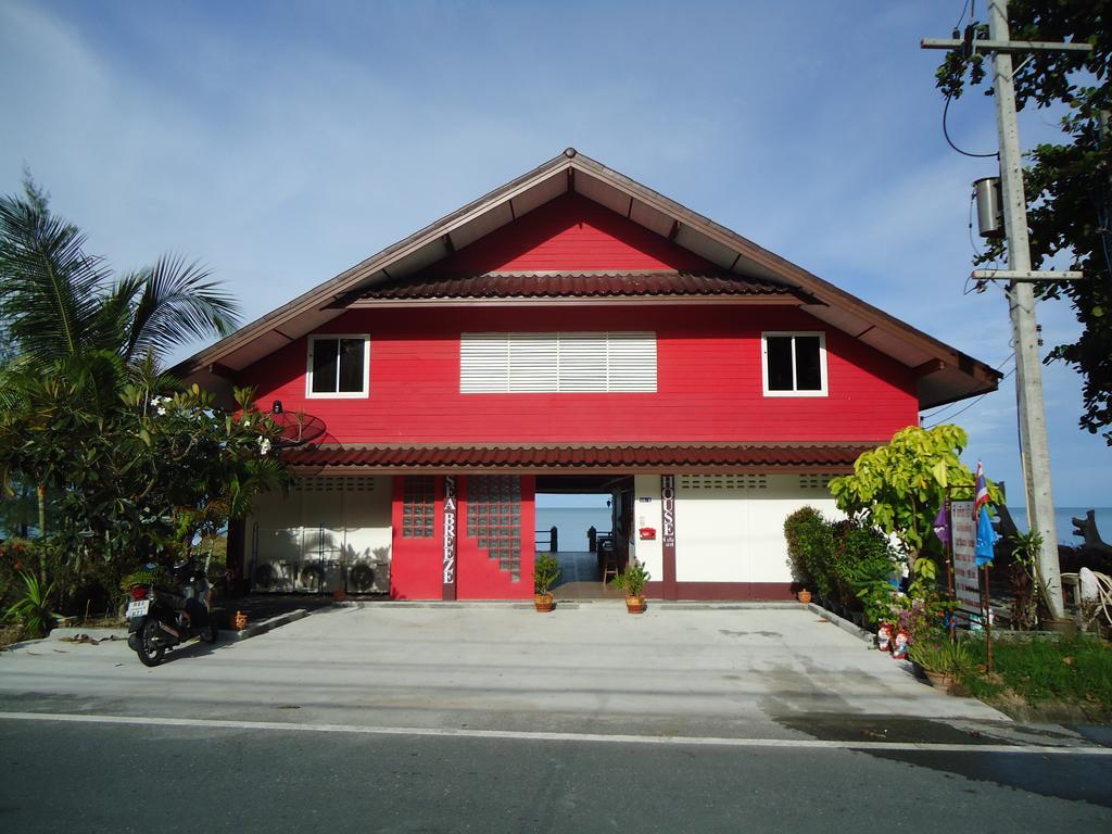 Sea Breeze House, Naiplao Beach Khanom Exteriér fotografie