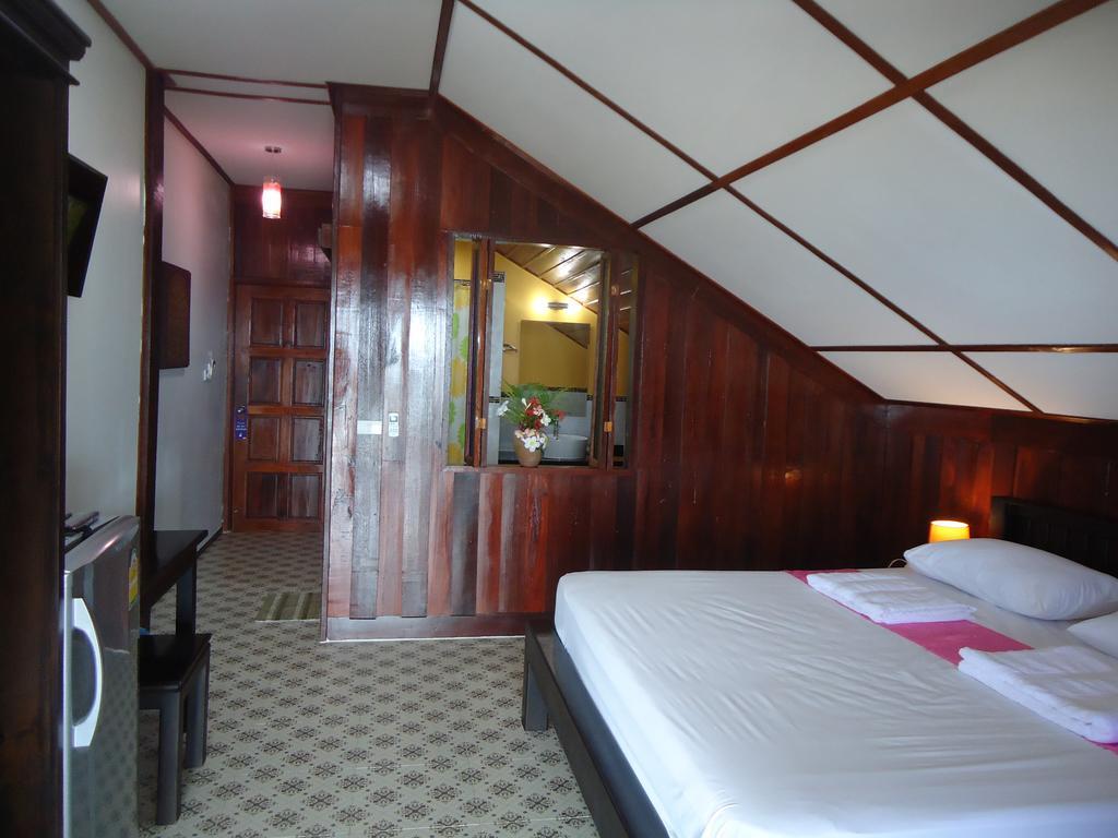 Sea Breeze House, Naiplao Beach Khanom Exteriér fotografie